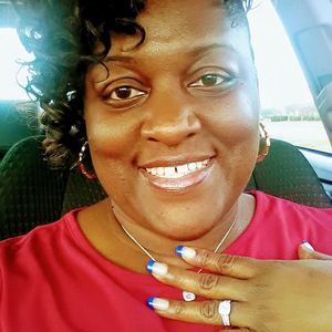 Meet your Posher, Tonya